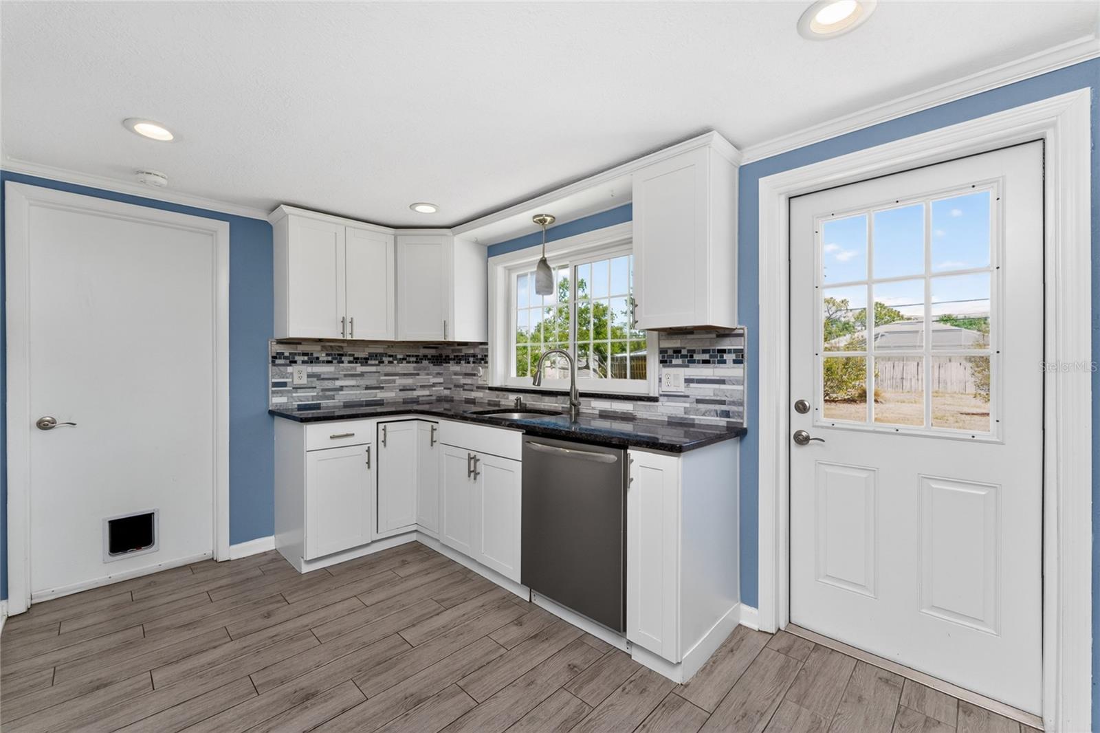 BAY VISTA BLVD ADD 03 - Residential