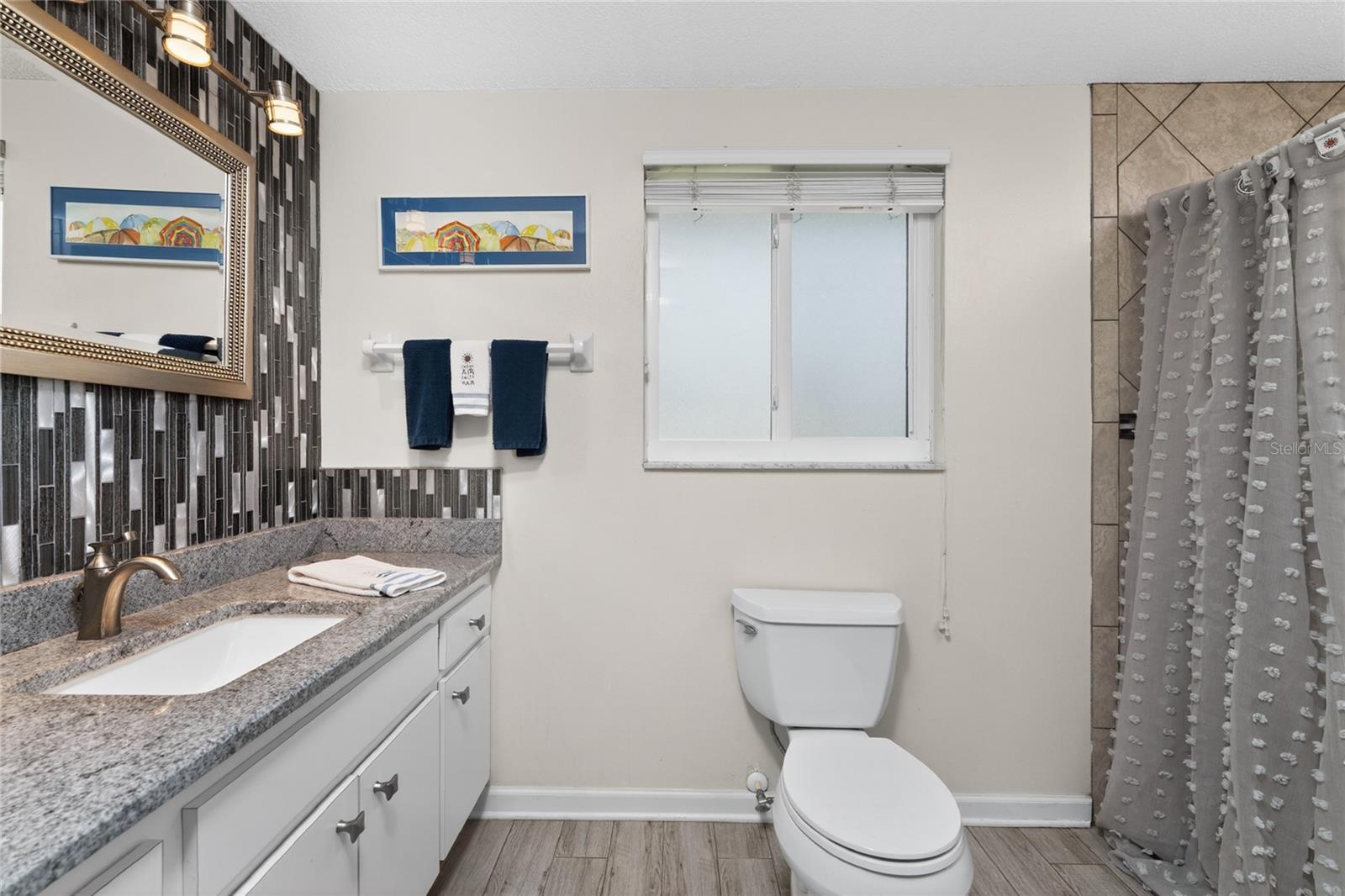BAY VISTA BLVD ADD 03 - Residential