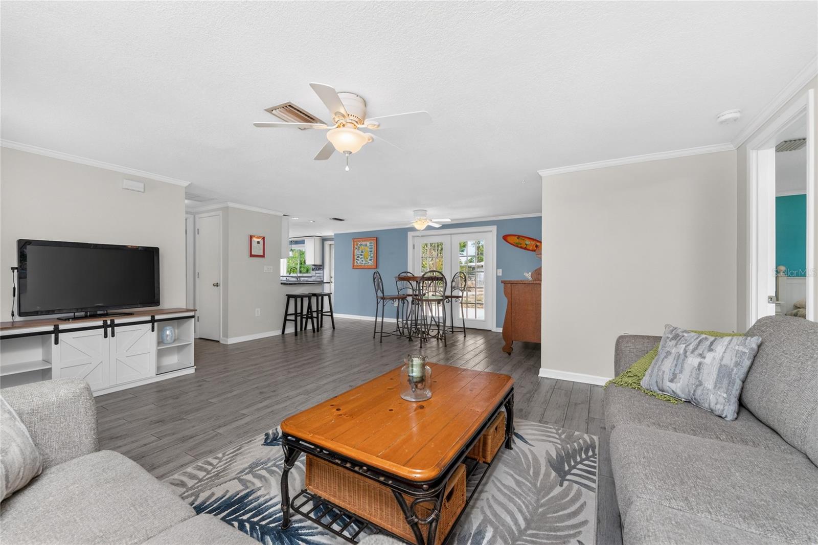 BAY VISTA BLVD ADD 03 - Residential