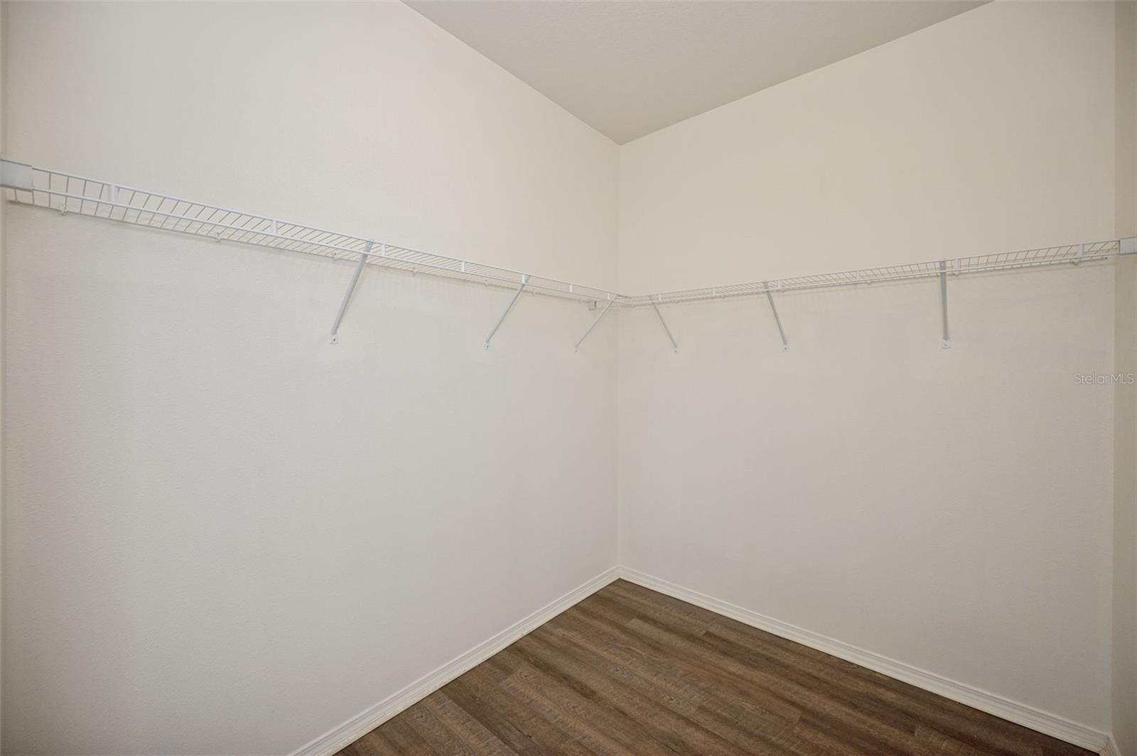 TRILLIUM VILLAGE E PH 1 - Residential