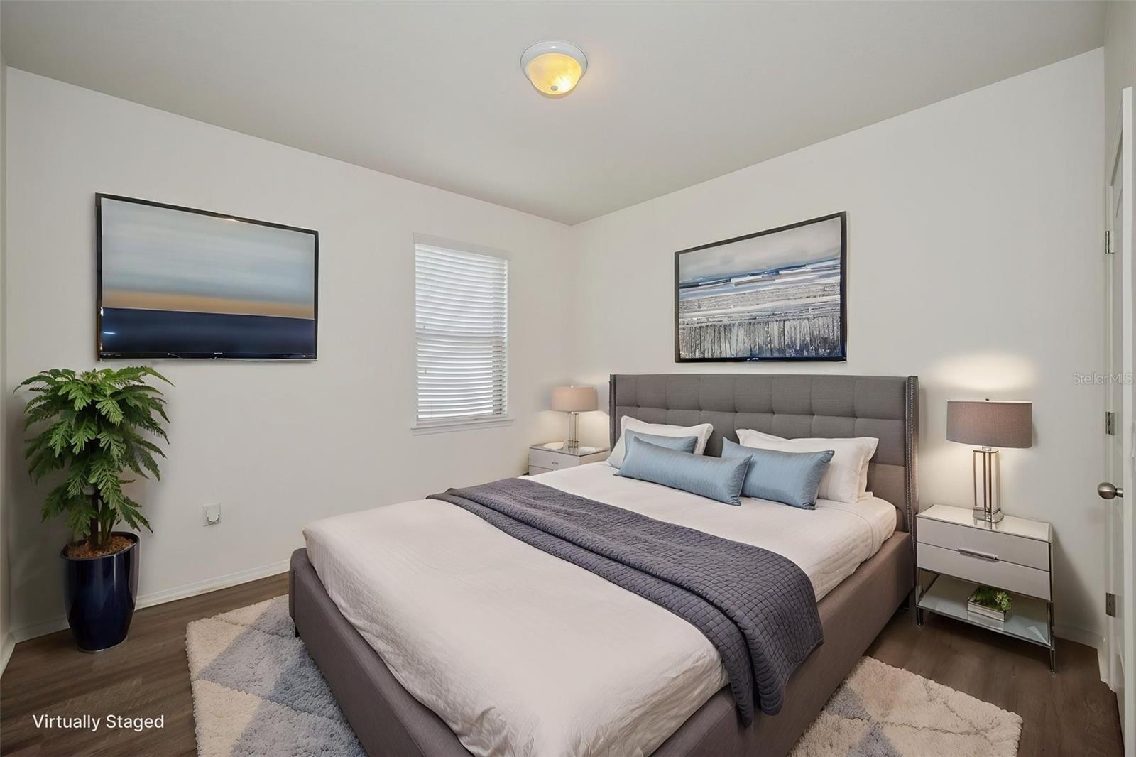TRILLIUM VILLAGE E PH 1 - Residential