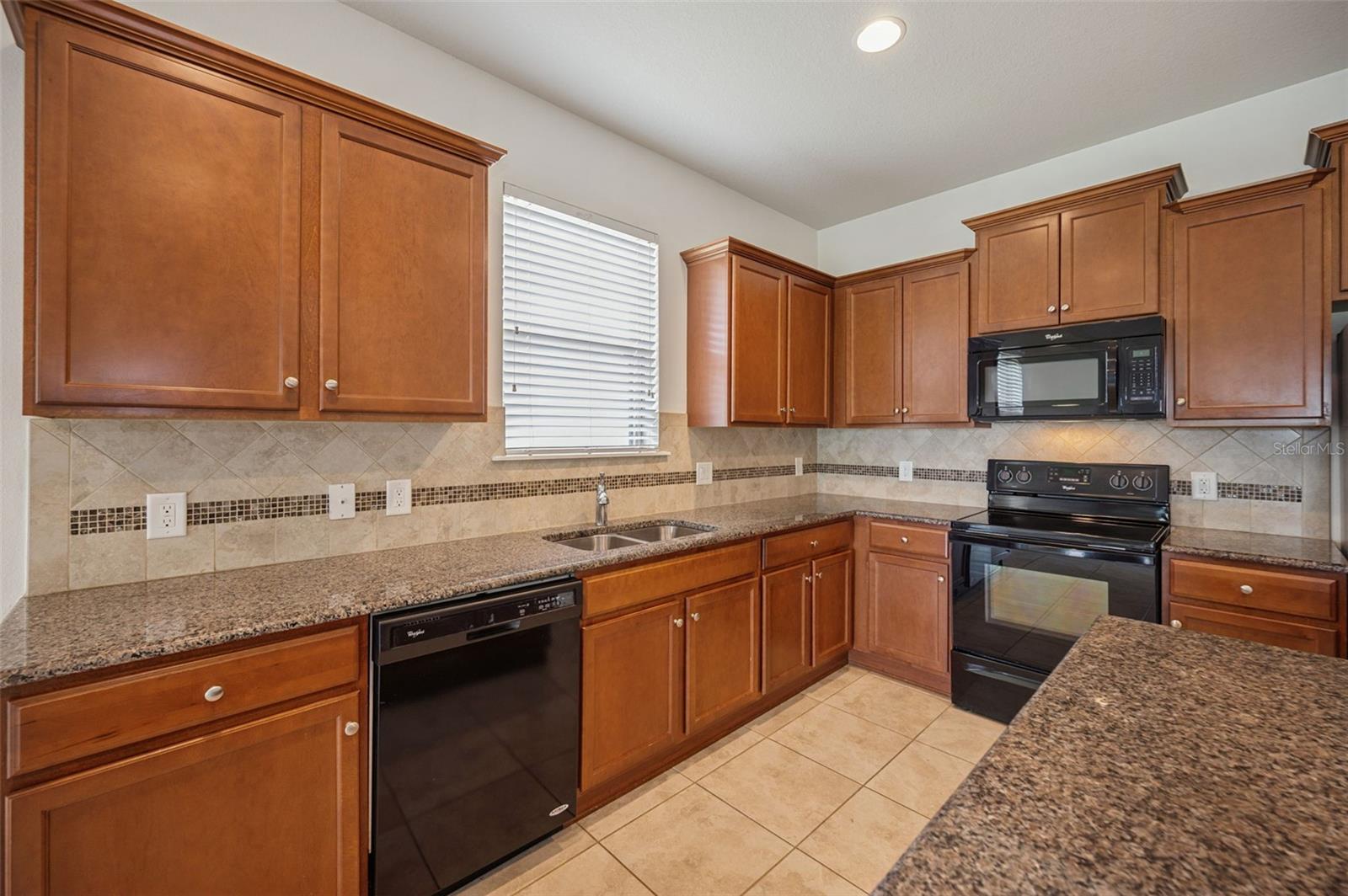 TRILLIUM VILLAGE E PH 1 - Residential