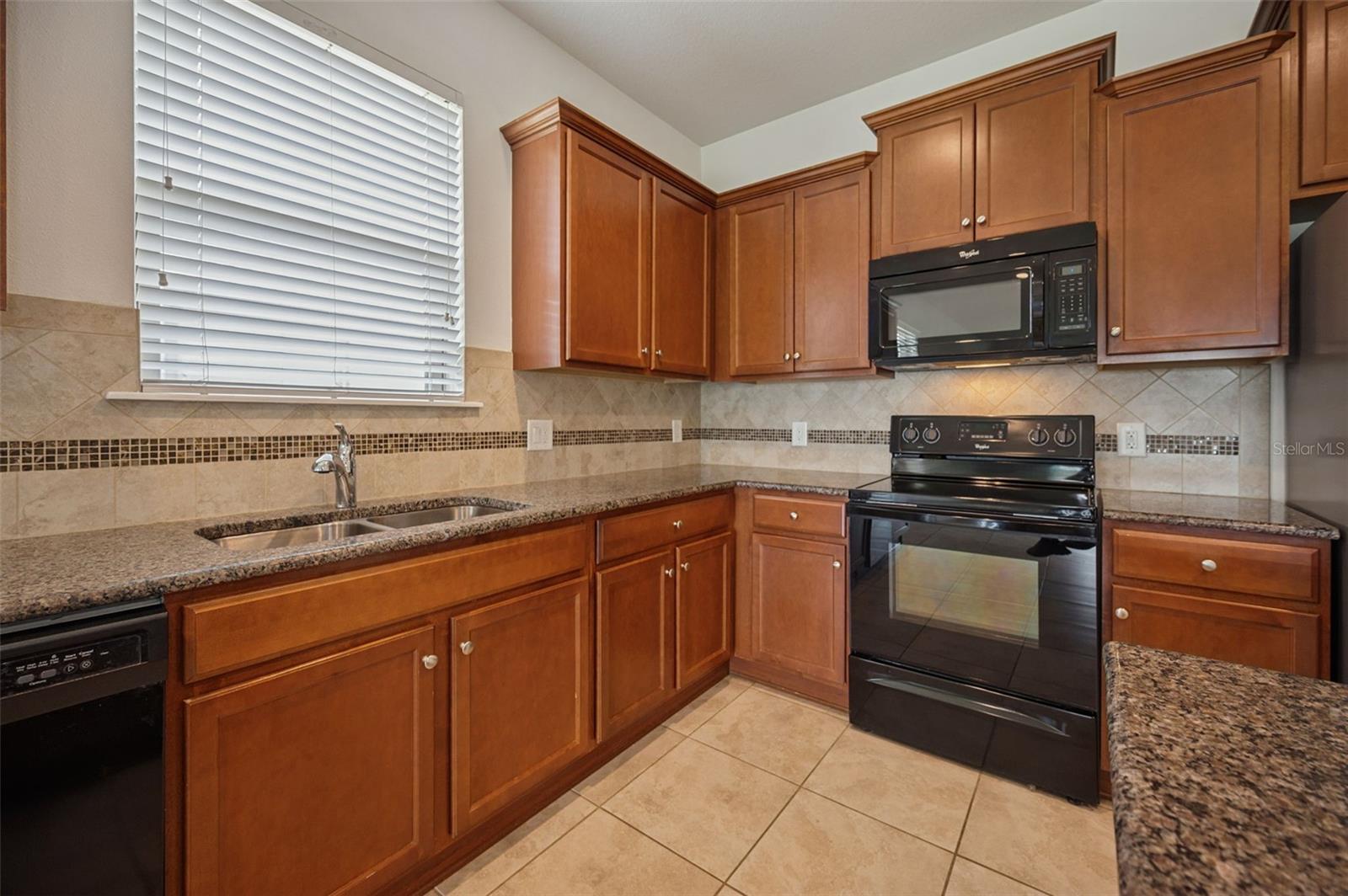 TRILLIUM VILLAGE E PH 1 - Residential