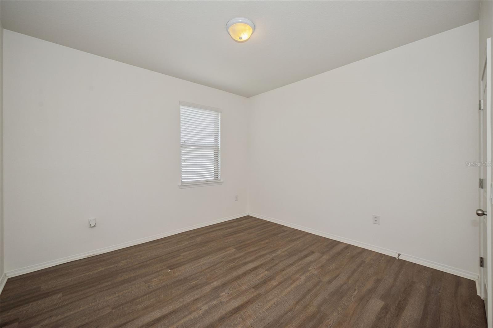TRILLIUM VILLAGE E PH 1 - Residential
