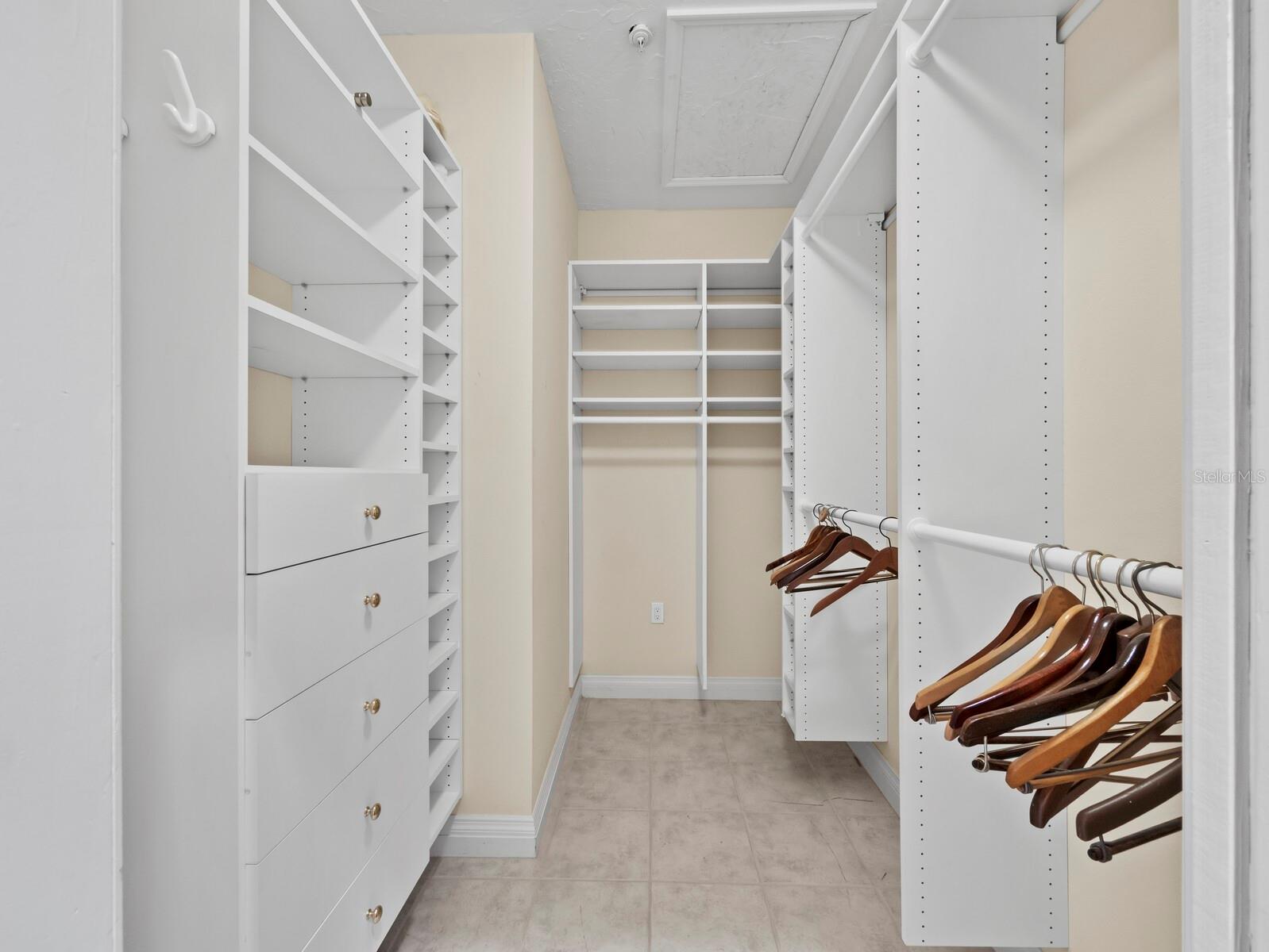 CEDARS EAST SEC 3 - Residential