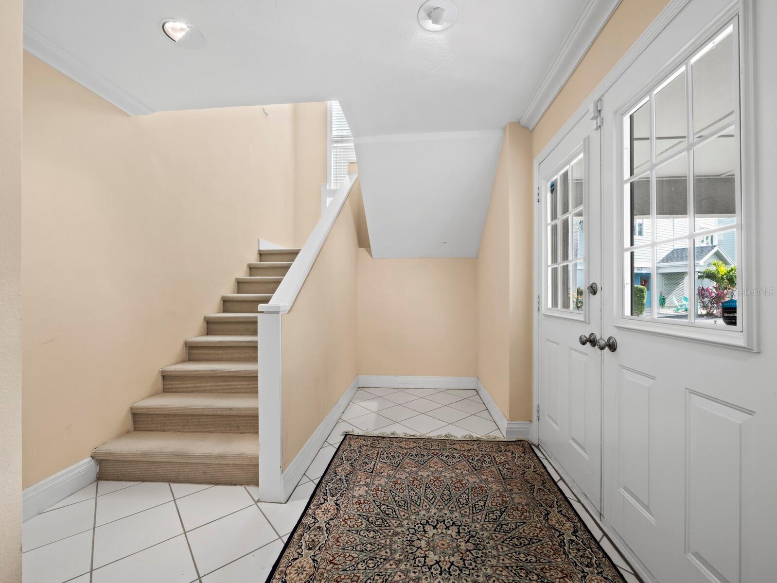 836 EVERGREEN WAY 836