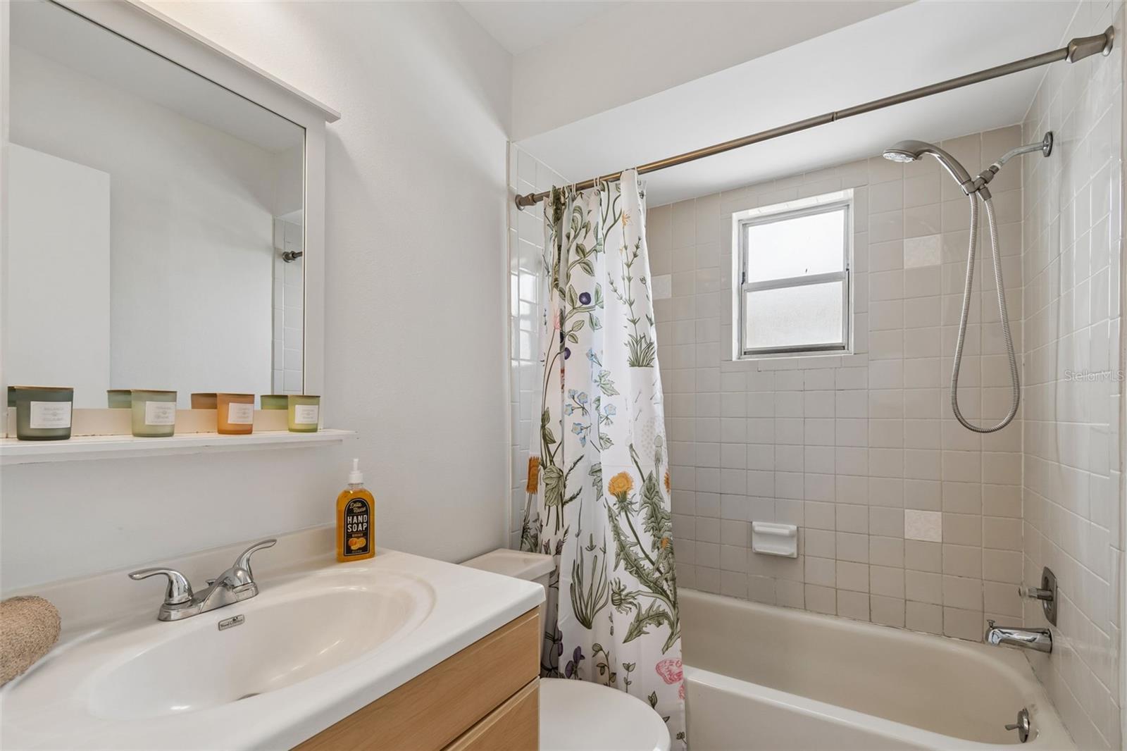 SEMINOLE PINES SUB PH III - Residential