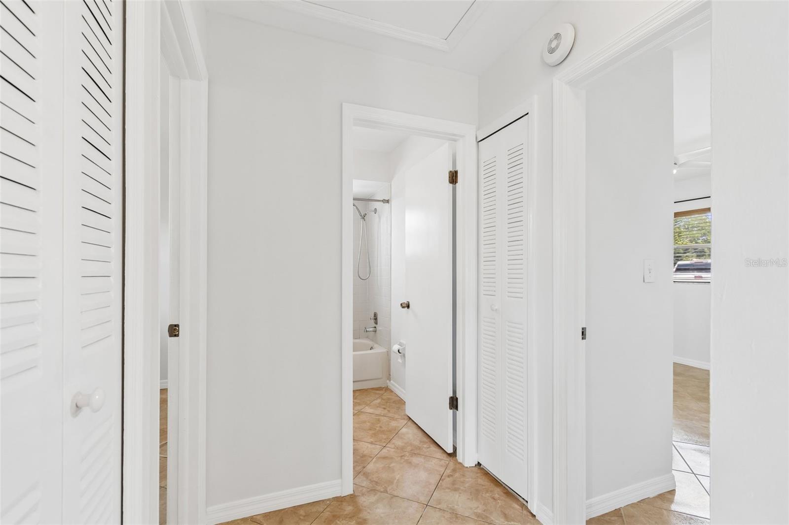 SEMINOLE PINES SUB PH III - Residential
