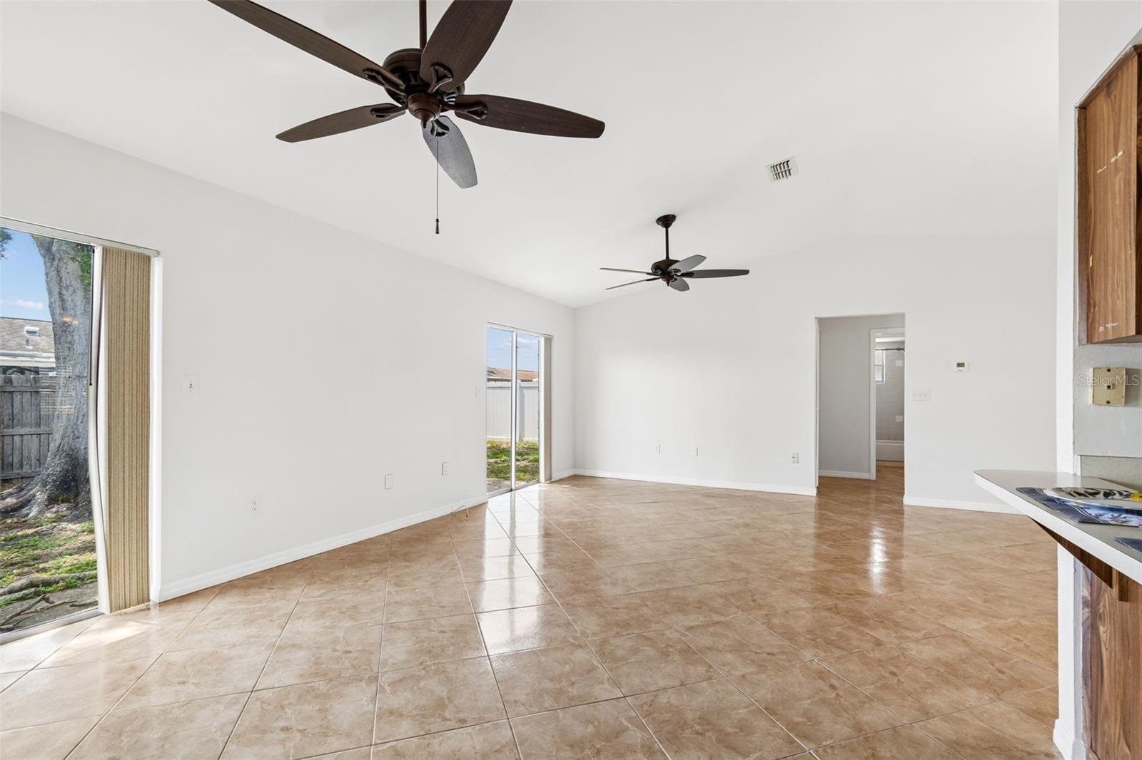 SEMINOLE PINES SUB PH III - Residential
