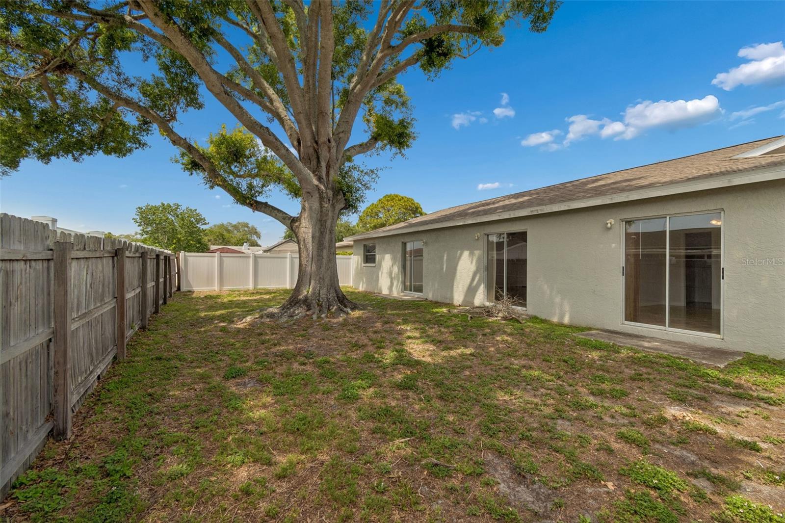 SEMINOLE PINES SUB PH III - Residential