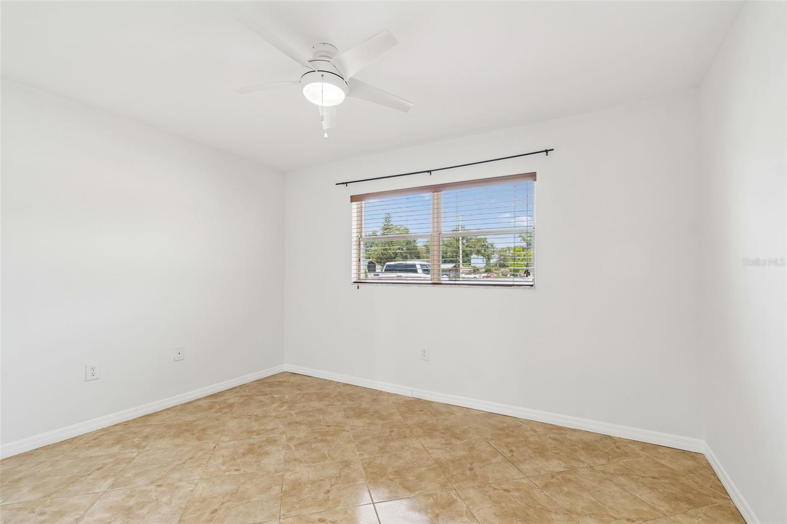 SEMINOLE PINES SUB PH III - Residential