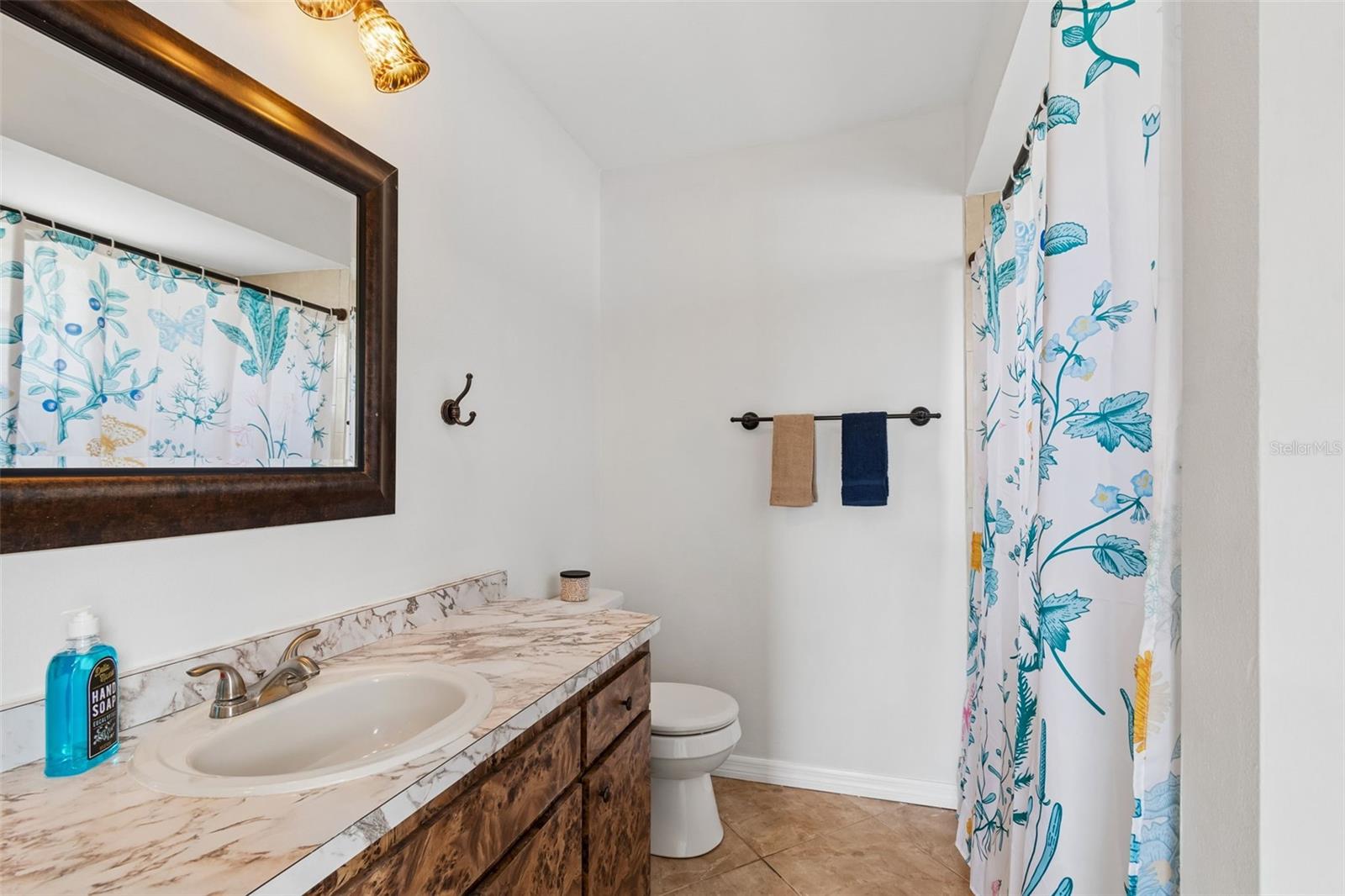 SEMINOLE PINES SUB PH III - Residential