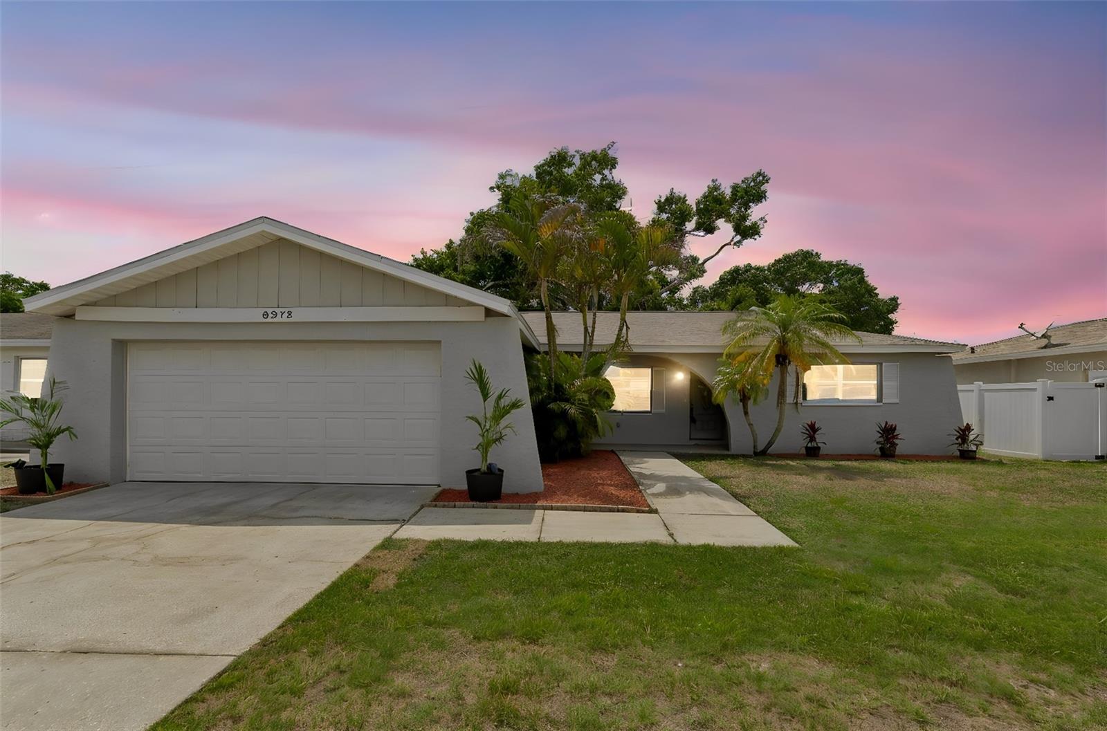 SEMINOLE PINES SUB PH III - Residential