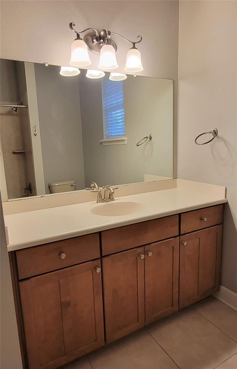 HILLCREST HEIGHTS 2ND ADD - Residential Lease