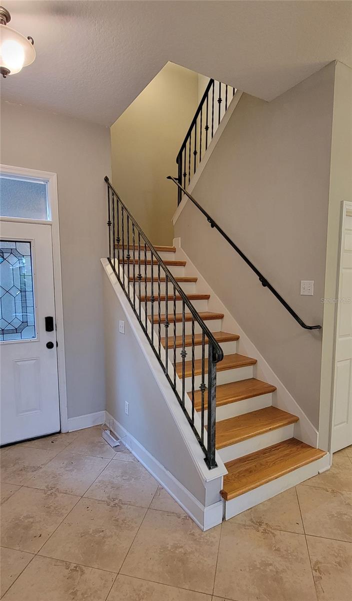 HILLCREST HEIGHTS 2ND ADD - Residential Lease