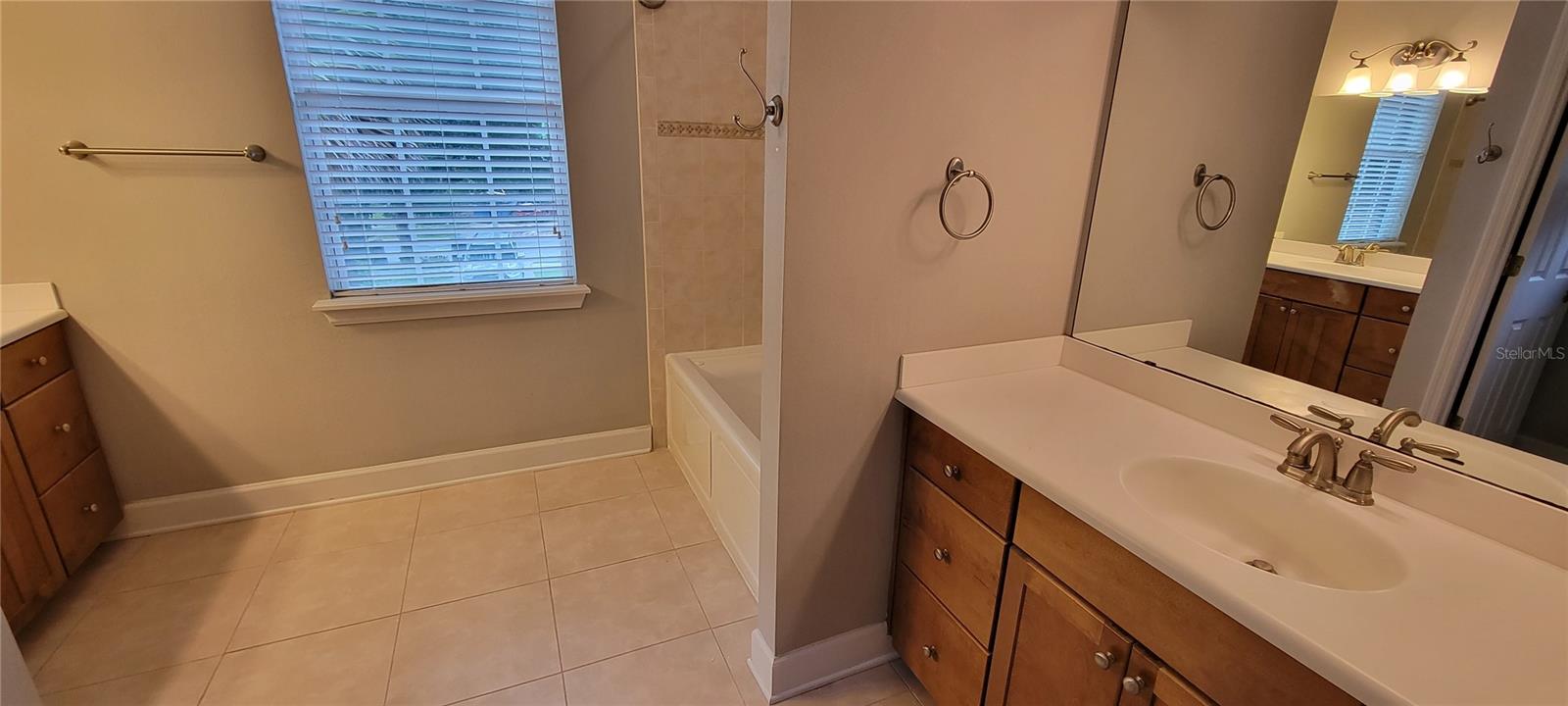 HILLCREST HEIGHTS 2ND ADD - Residential Lease