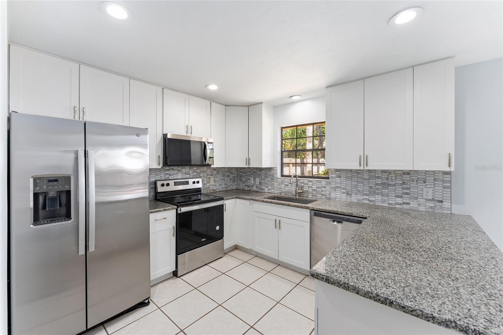 SUMMER CREEK PH I - Residential