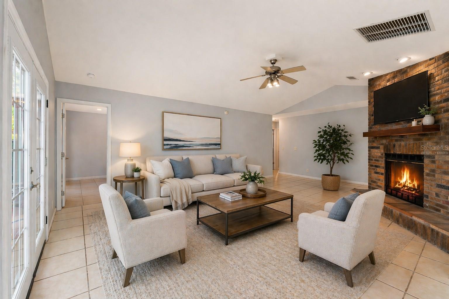 SUMMER CREEK PH I - Residential