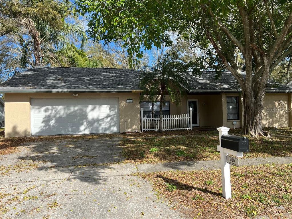 Photo of 200 Arbor Drive W, Palm Harbor, FL 34683 (MLS # TB8482438)