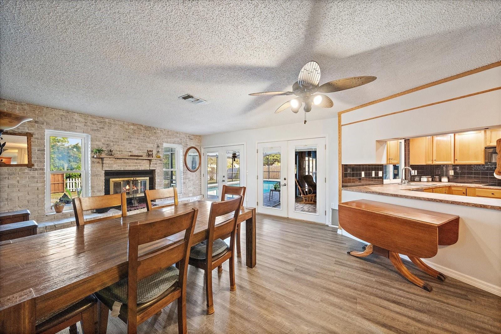 BENEVA PARK - Residential