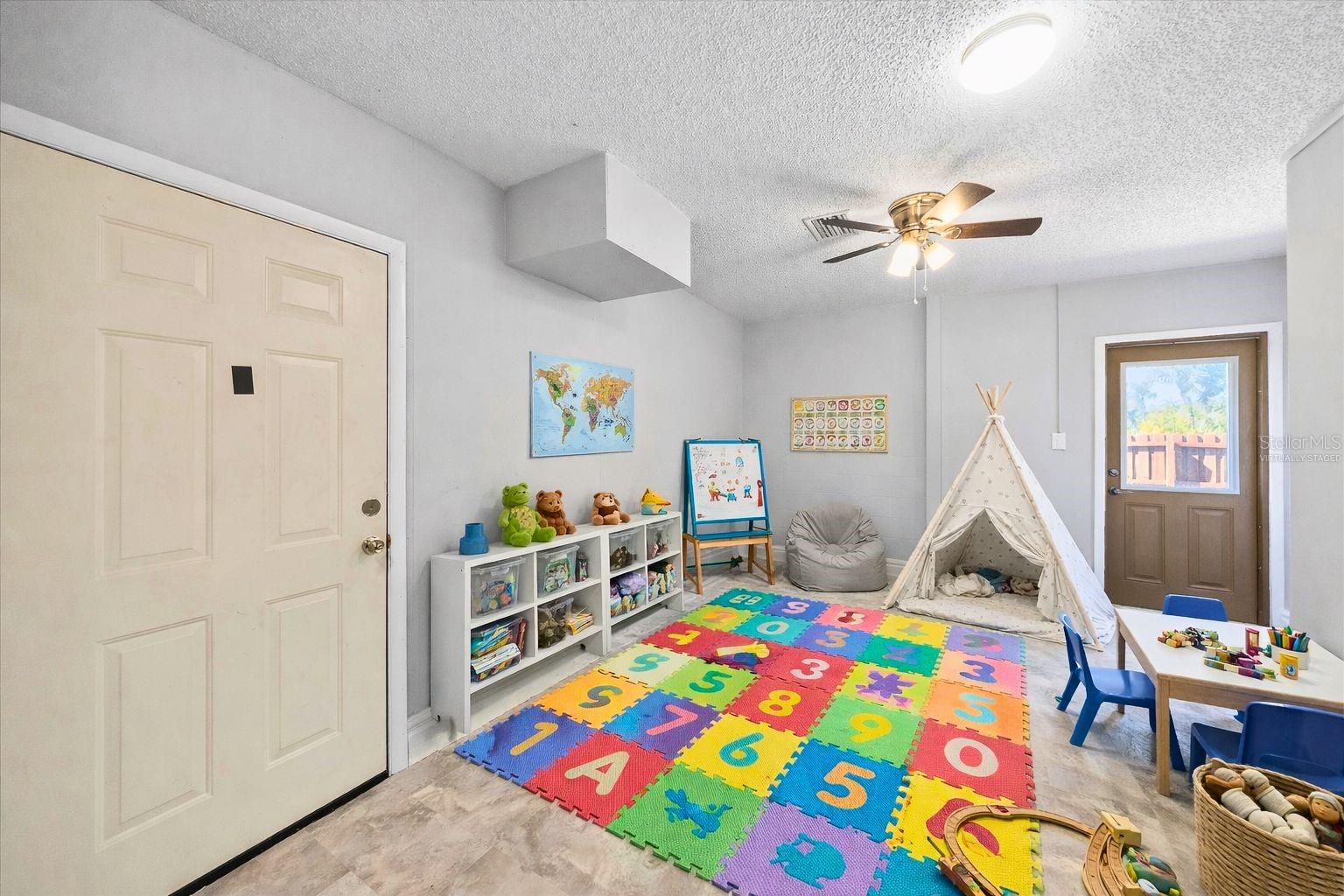 BENEVA PARK - Residential