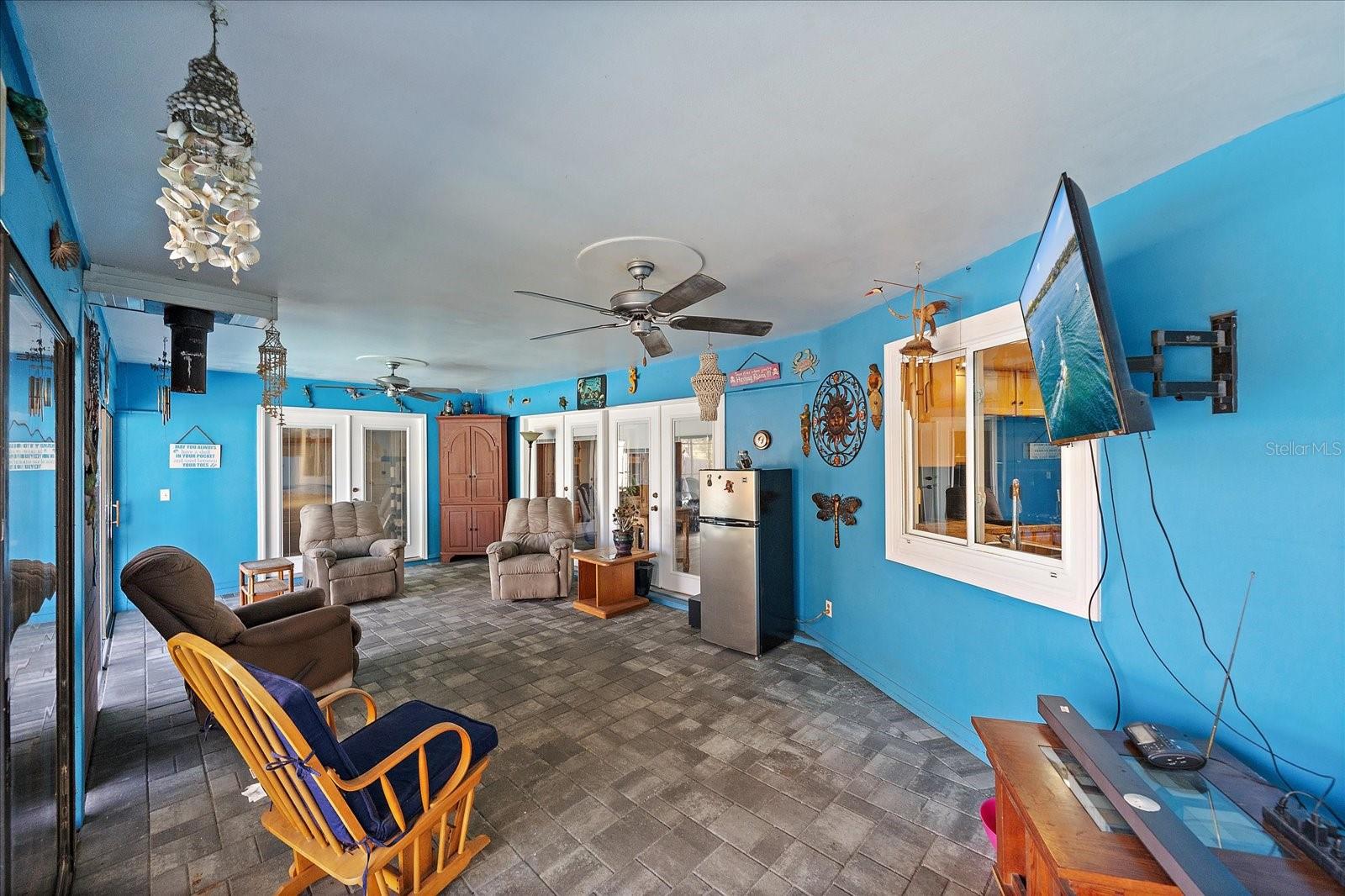 BENEVA PARK - Residential