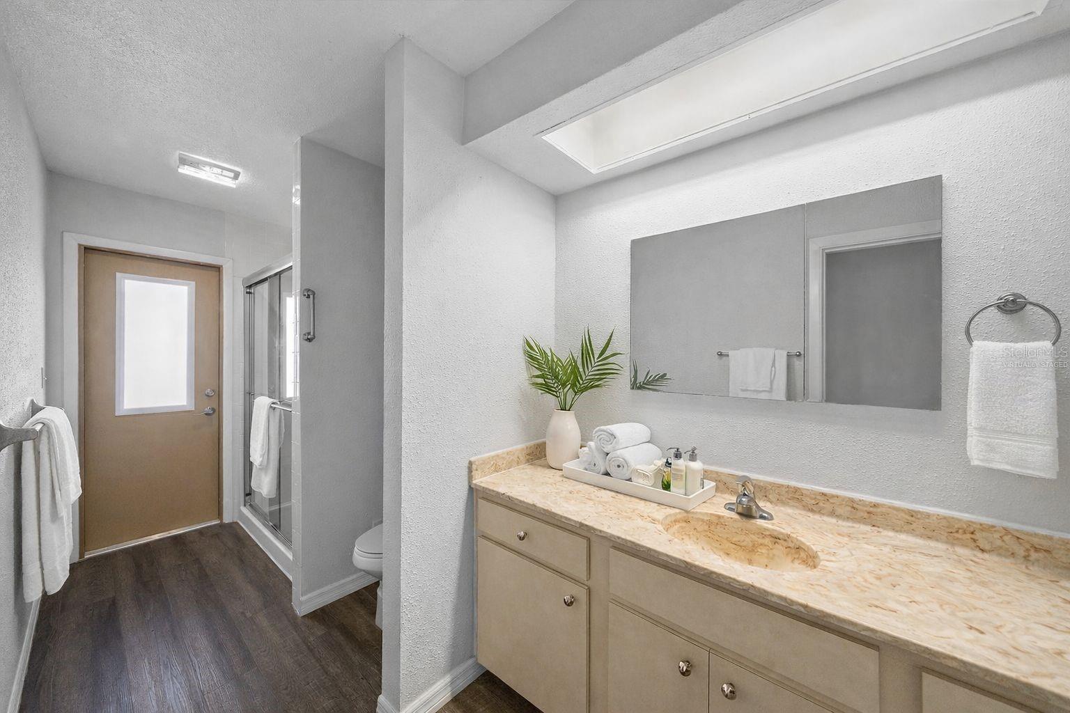 BENEVA PARK - Residential