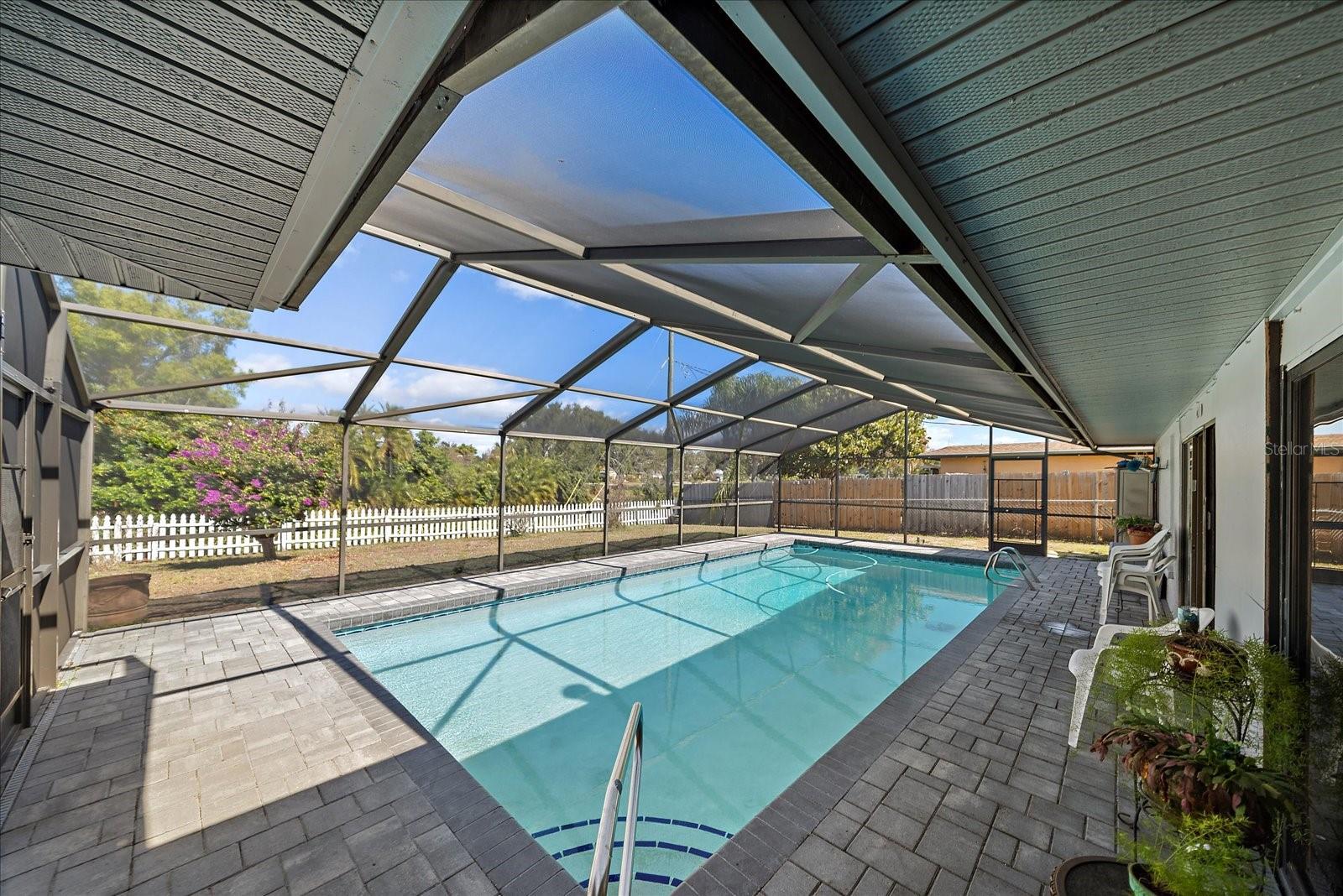 BENEVA PARK - Residential