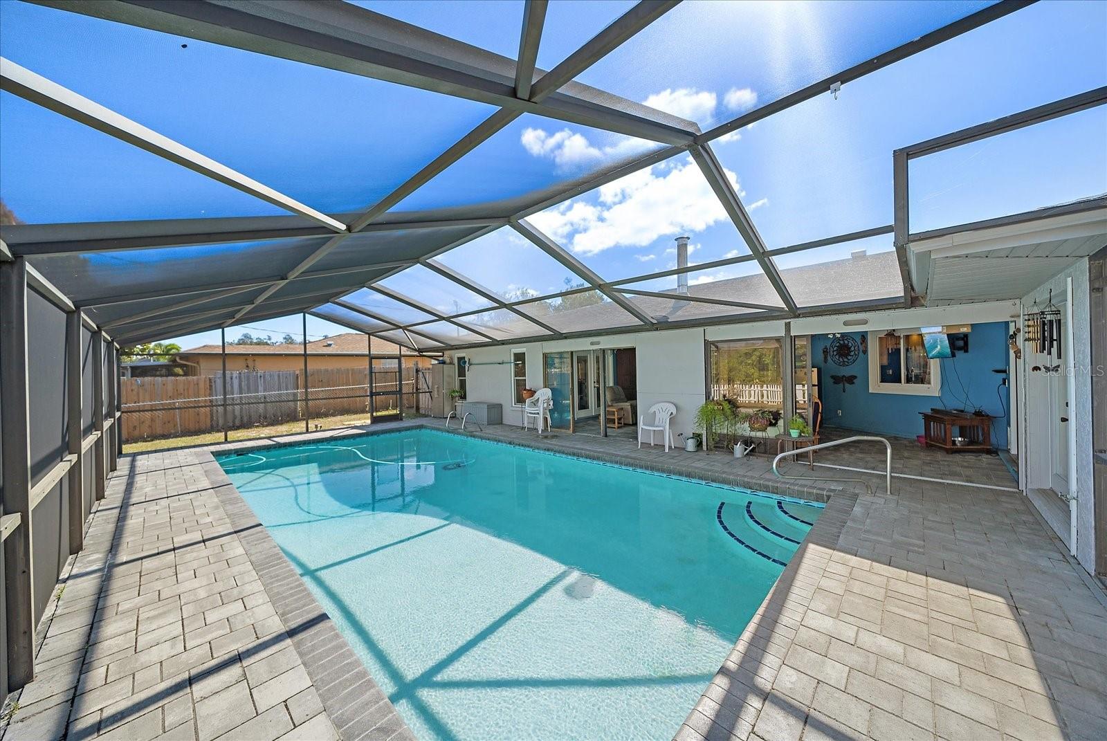 BENEVA PARK - Residential