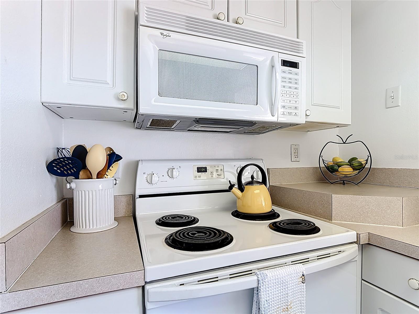 ISLAND CLUB WEST PH 02 - Residential