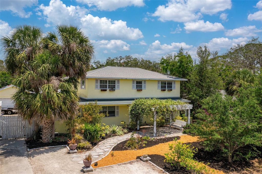 Photo of 2165 Lemon Avenue, Englewood, FL 34223 (MLS # A4650752)