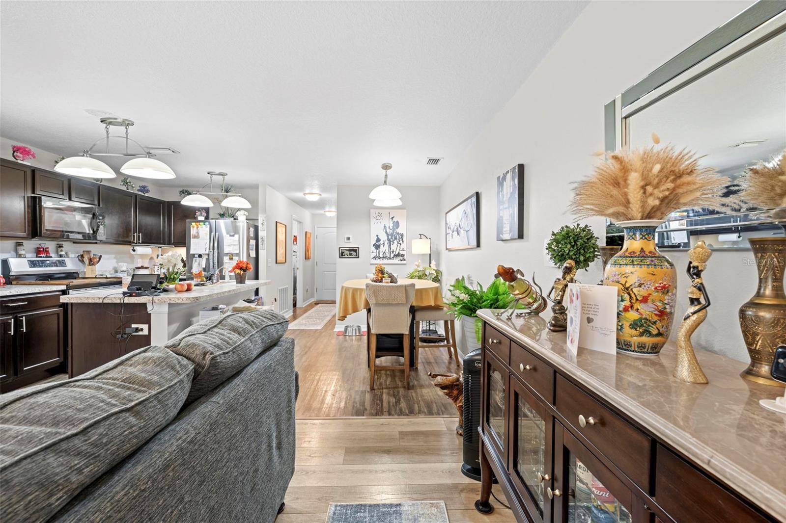 HILL N DALE THE VILLAGE - Residential