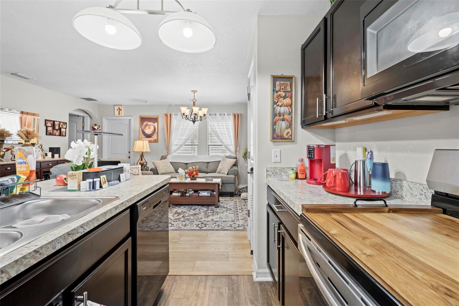 HILL N DALE THE VILLAGE - Residential