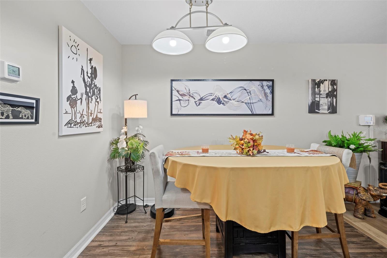 HILL N DALE THE VILLAGE - Residential