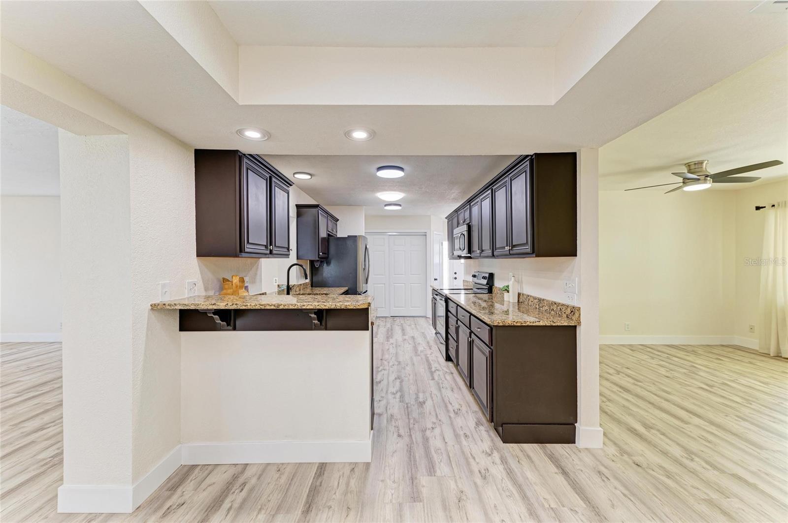3808 CAPE VISTA DRIVE