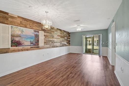 602 PARK CIRCLE