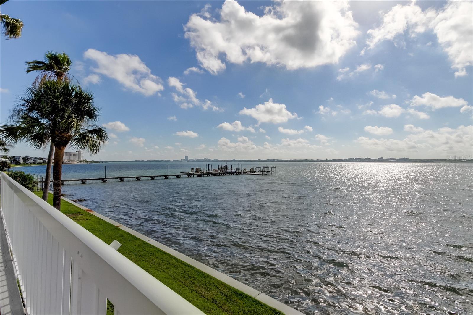 SAND KEY CONDO-BAYSIDE I - Residential