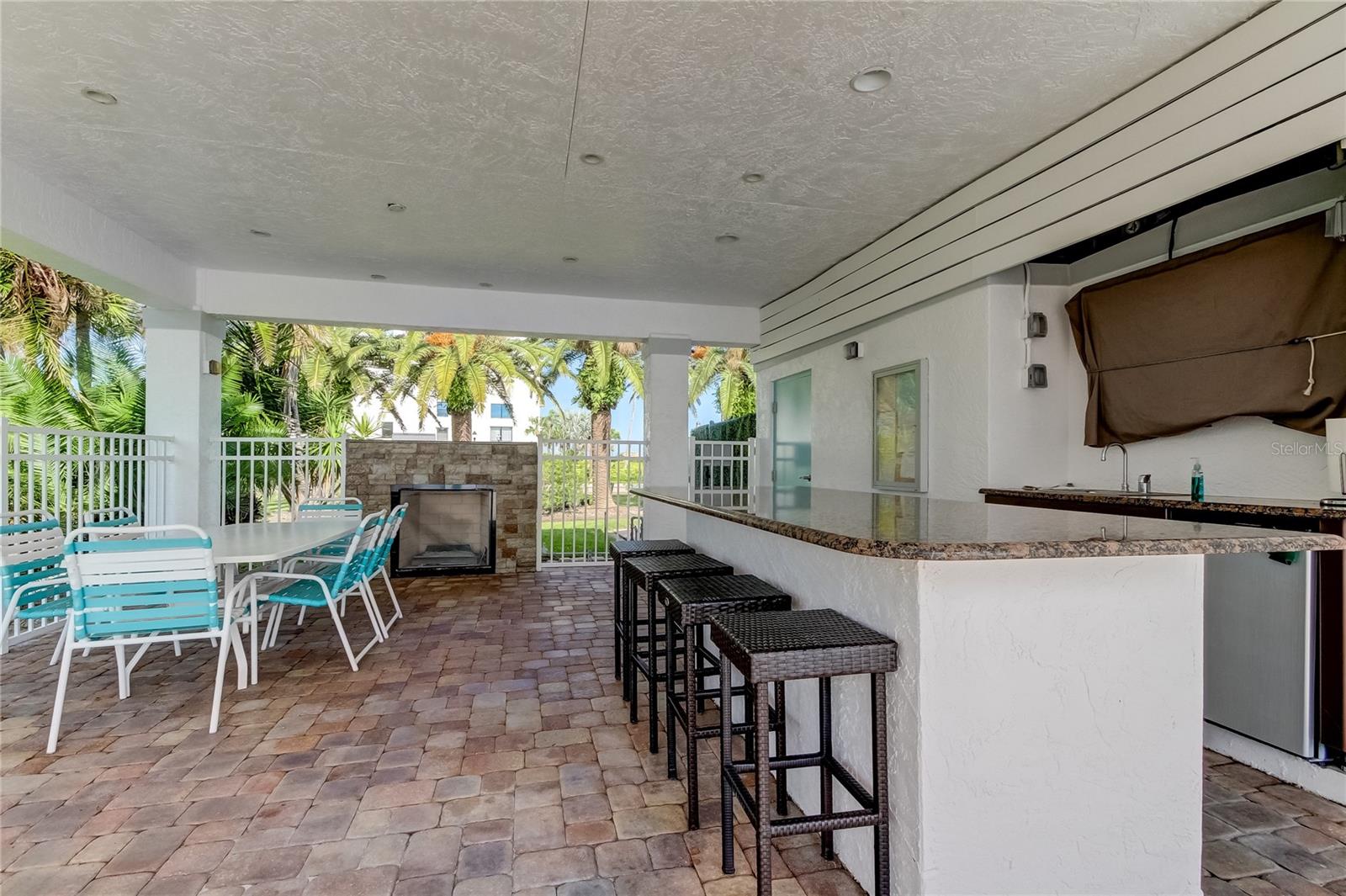SAND KEY CONDO-BAYSIDE I - Residential