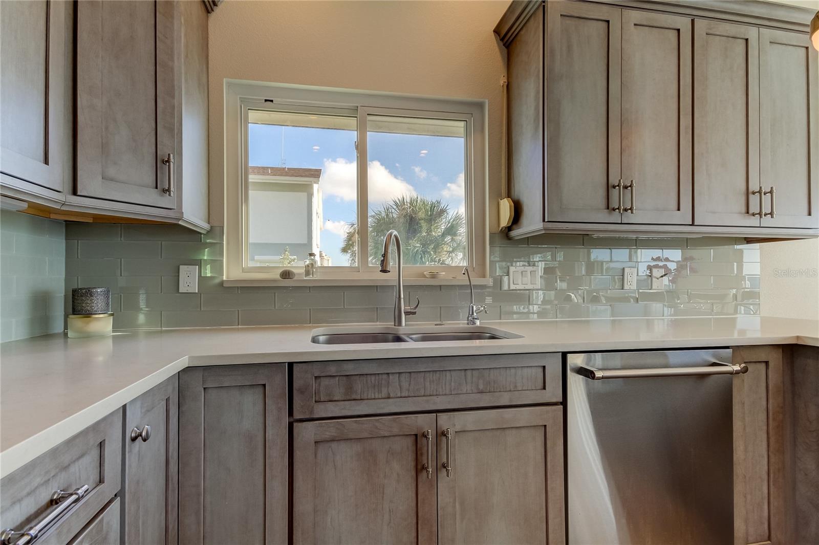 SAND KEY CONDO-BAYSIDE I - Residential