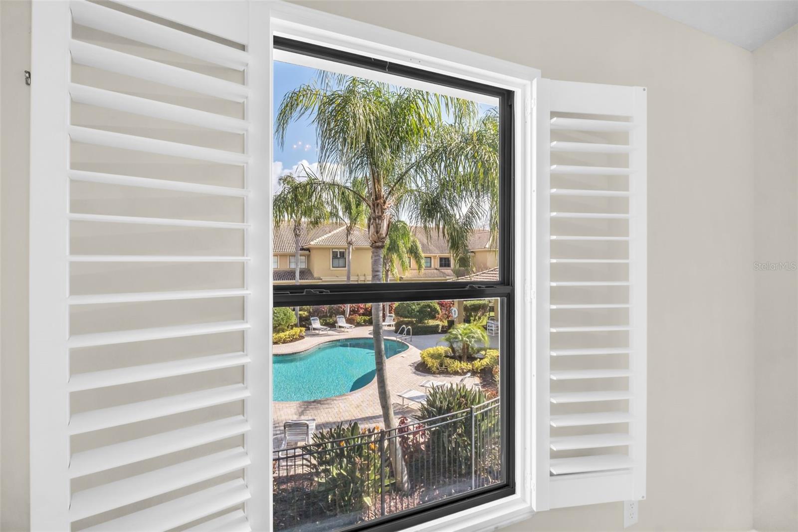 TARPON RIDGE TWNHMS - Residential