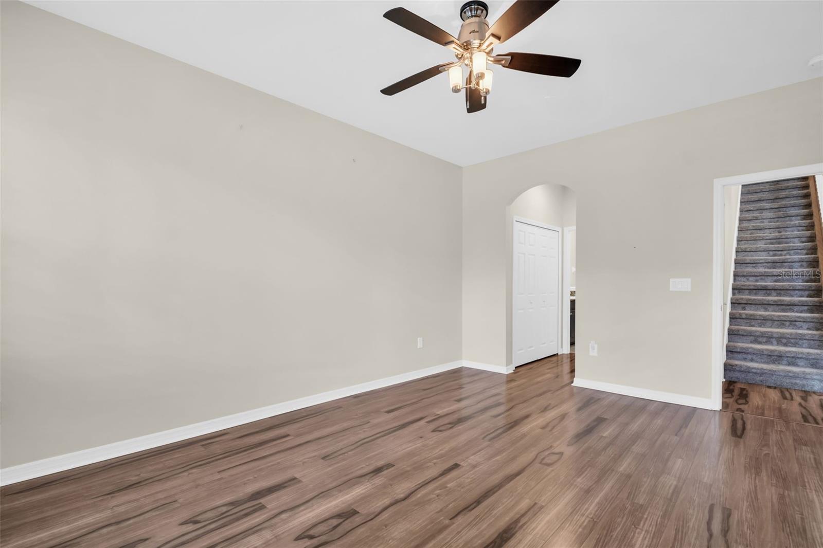 TARPON RIDGE TWNHMS - Residential