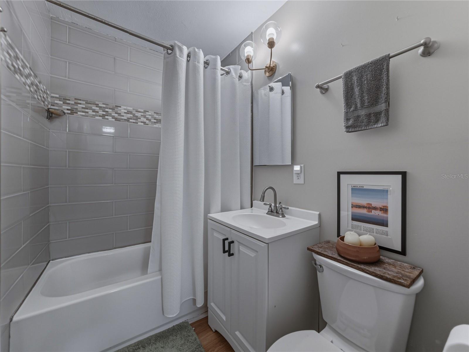 HIGHLAND HILLS - Residential