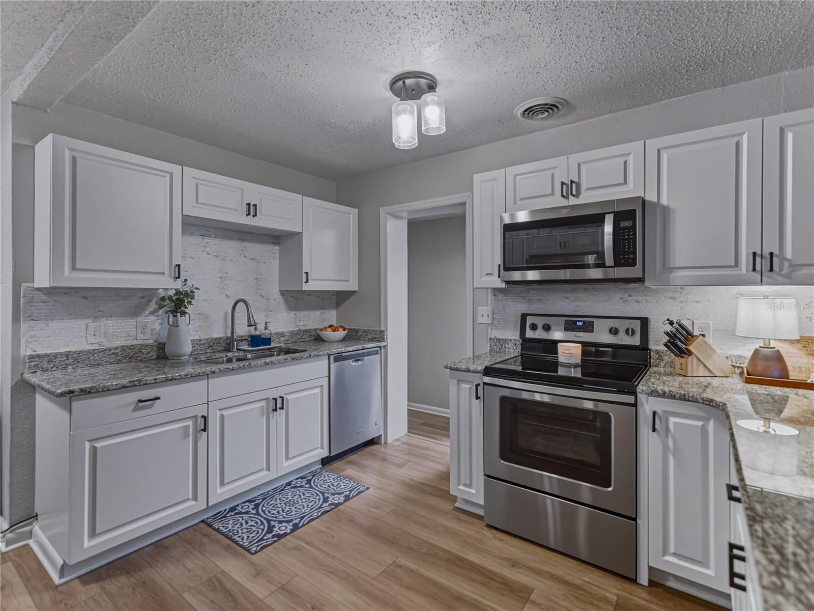 HIGHLAND HILLS - Residential