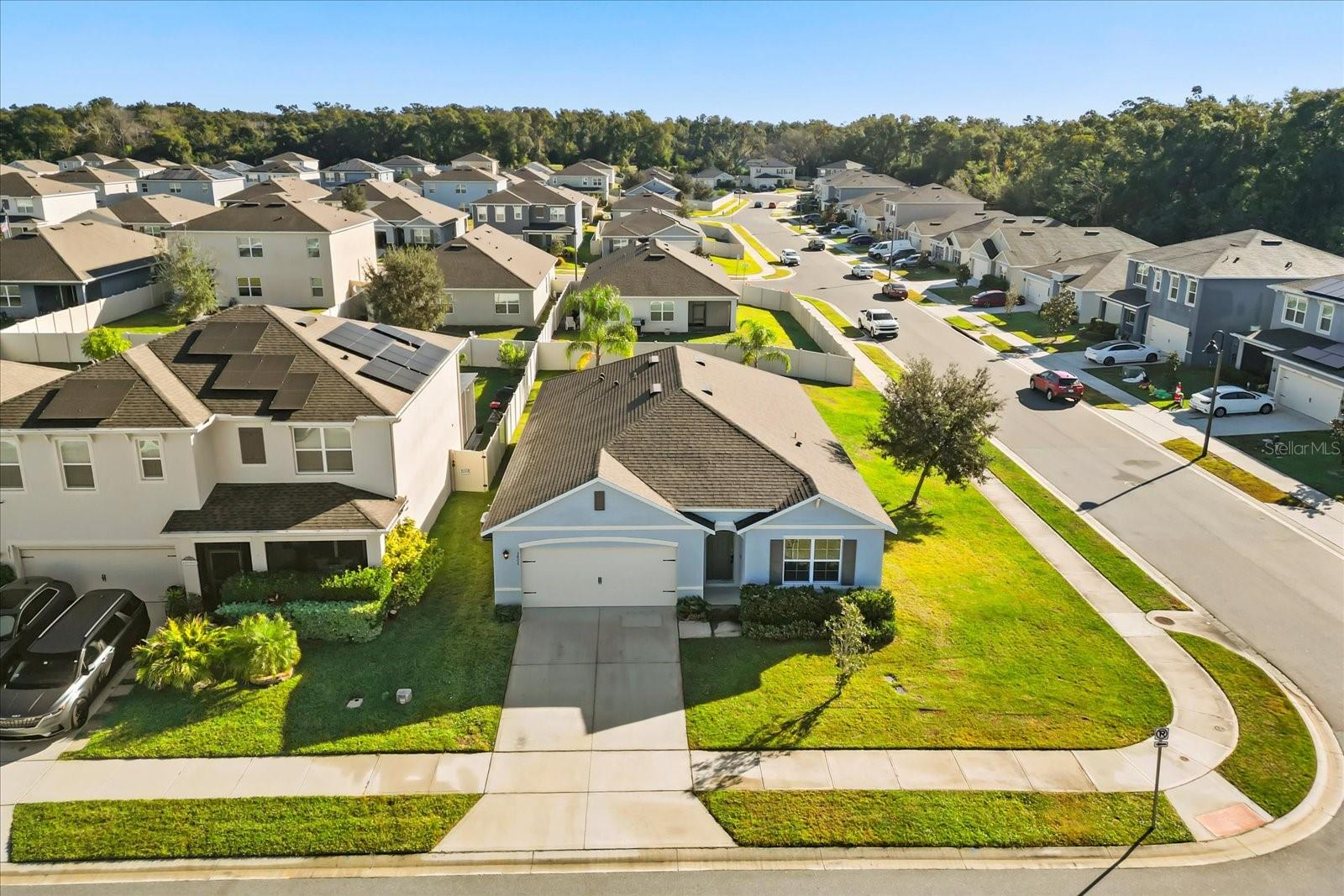 HOLLY ESTATES PHASE 1 - Residential