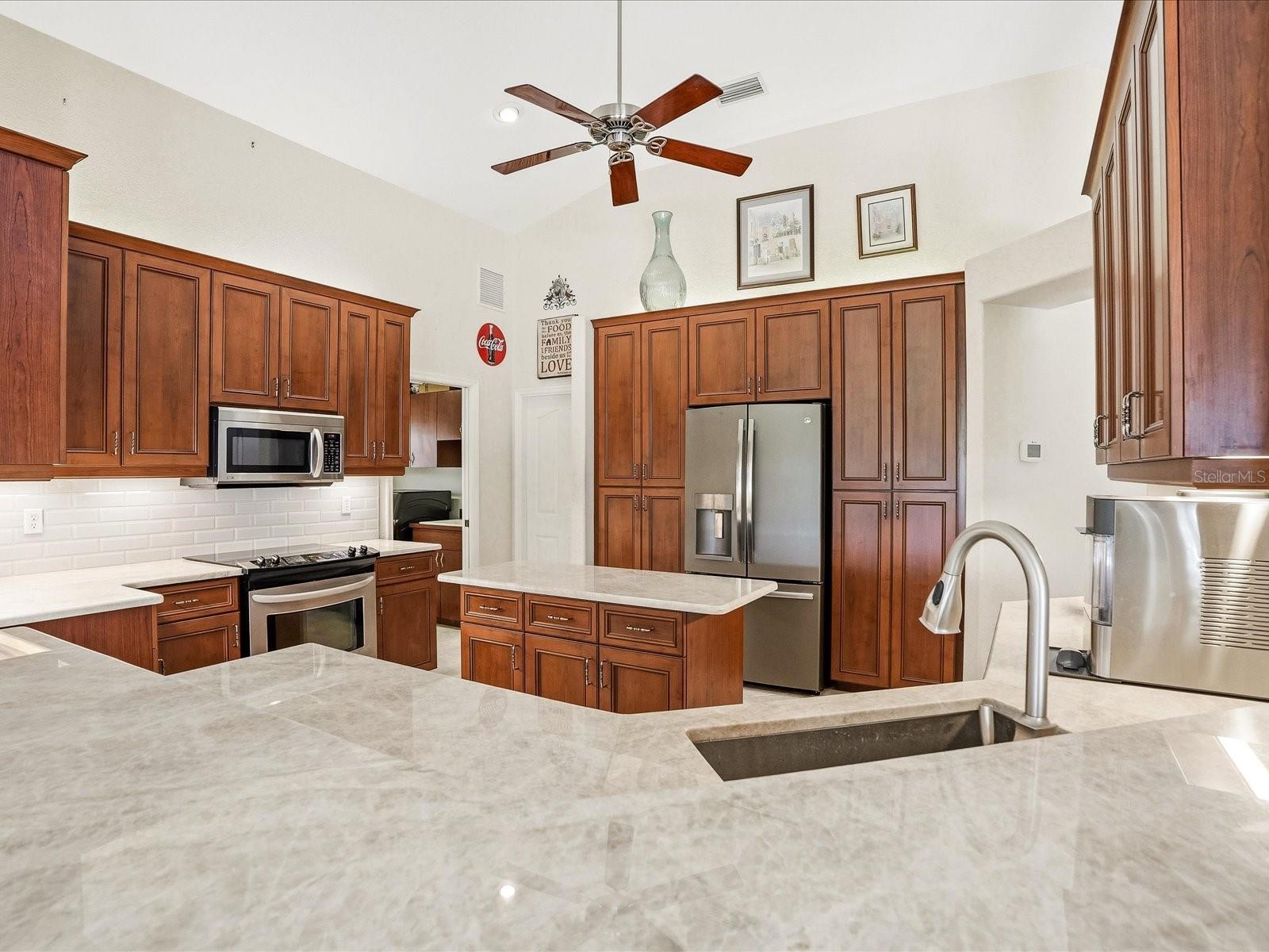61 PINE VALLEY COURT