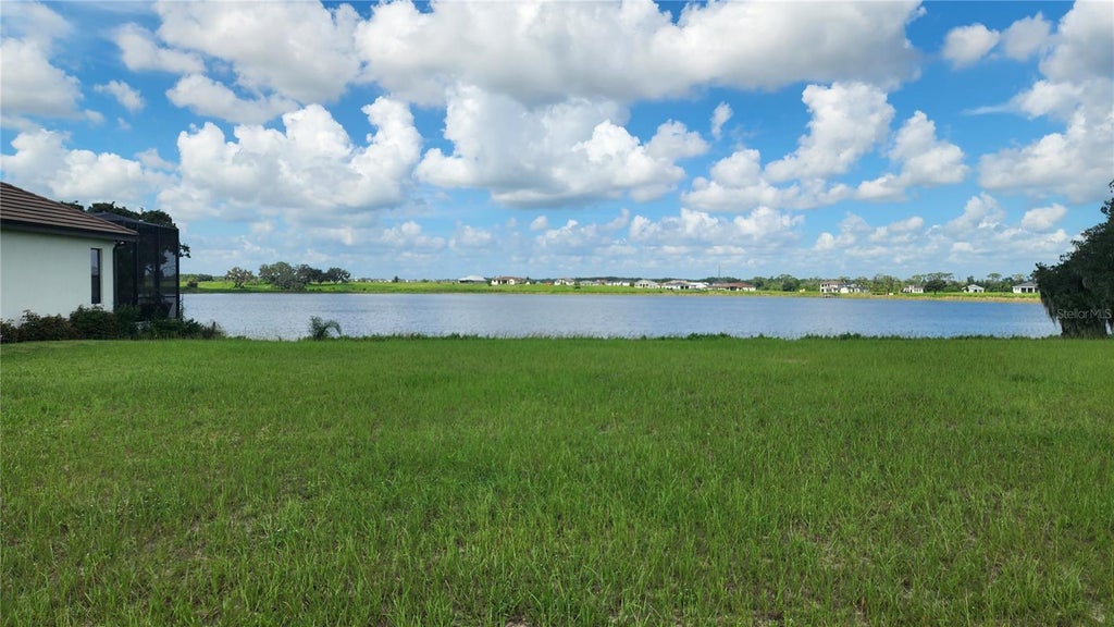 Photo of 156 Valencia Ridge Drive, Auburndale, FL 33823 (MLS # L4964095)
