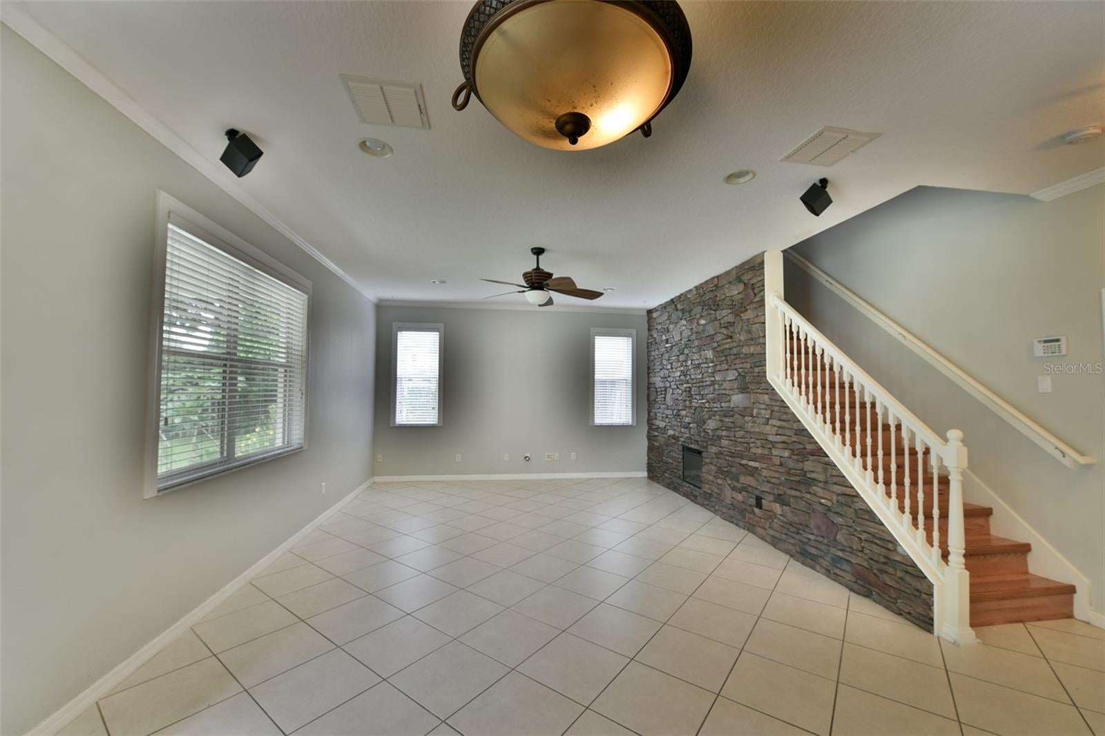 3341 LAKE JEAN DRIVE