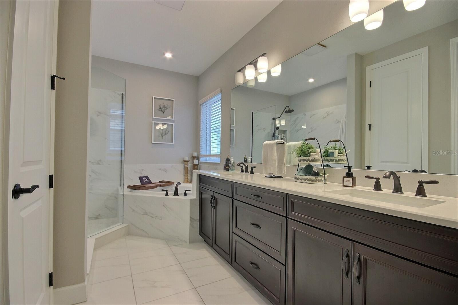 ARTISAN LAKES EAVES BEND PH I SP A-K - Residential