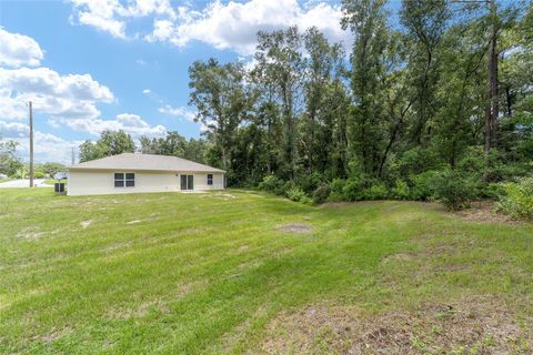 A home in DUNNELLON