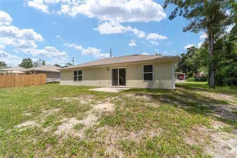 A home in DUNNELLON